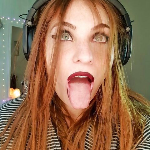★彡 SEXCHAT ONLINE 彡★ Cute Vampire Girl @cicutha.vamp OnlyFans Account