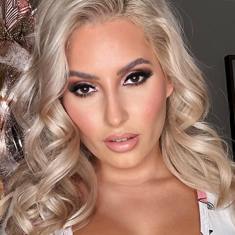 Yusi Dubbs @yusidubbs OnlyFans Account