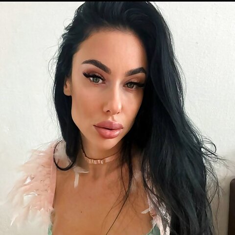 Alina 💕 @alinaboobs OnlyFans Account